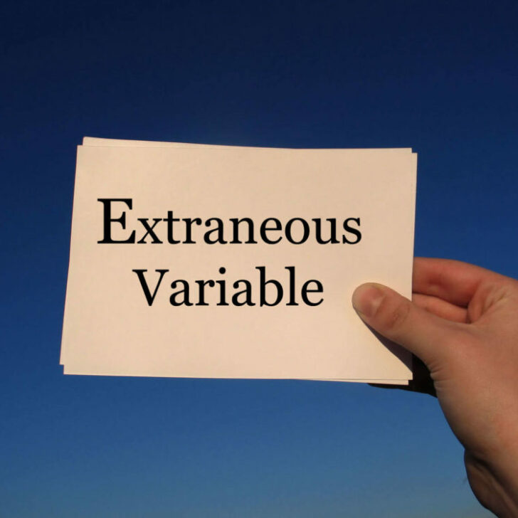 What Is an Extraneous Variable? Definition and Challenges