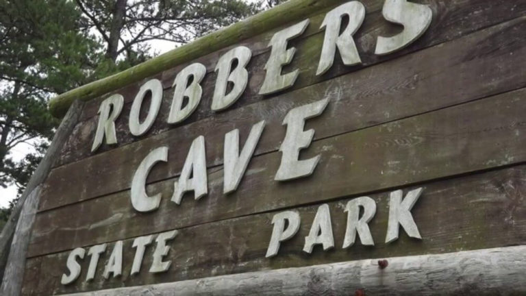 Robbers Cave Experiment