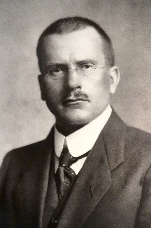 Carl Jung: Biography and Theories